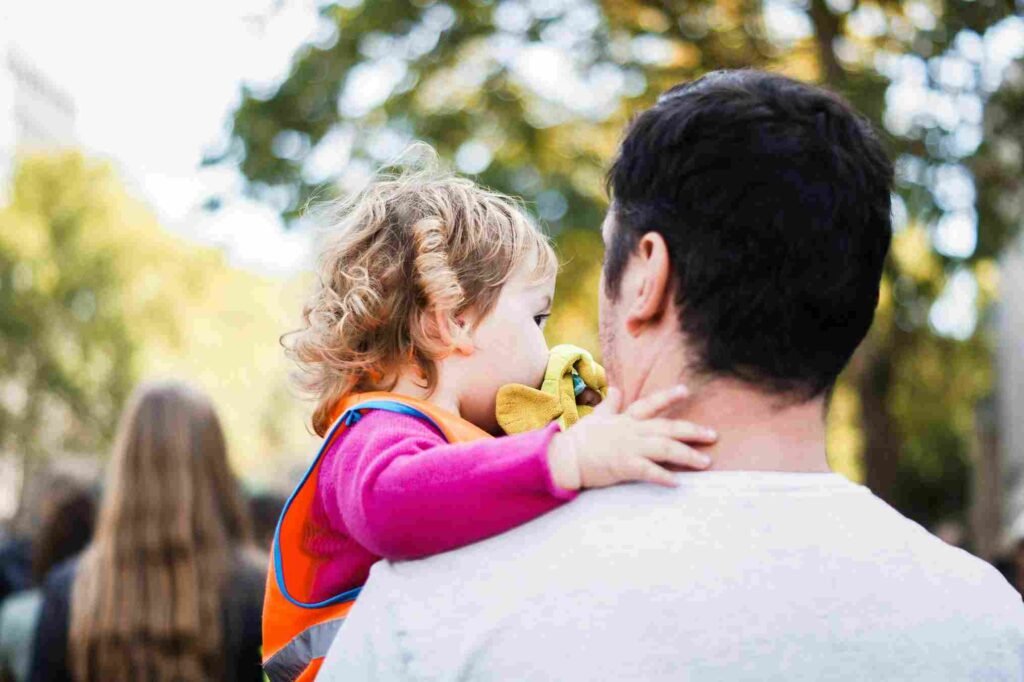 Dating a Single Mom Red flags (2026) sign 4